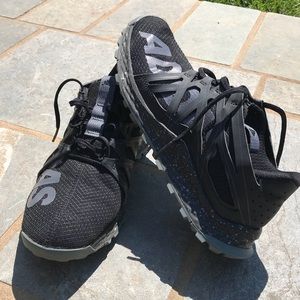 ADIDAS (BOUNCE) SNEAKERS